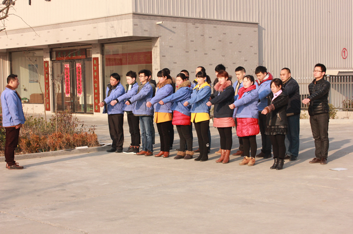 91影视看片APP下载集團員工晨操軍訓活動(圖2)