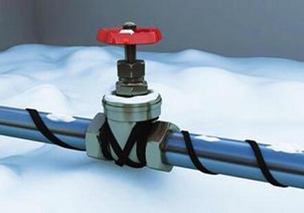 “世界高城”理塘縣水管電91看片看淫黄大片帶運用 解決管道防凍難題(圖1)