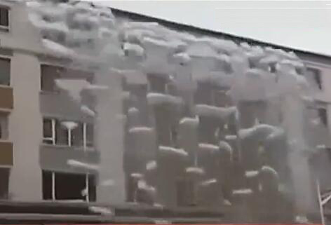 未安裝電91看片看淫黄大片帶的屋頂