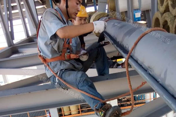 京糧集團高空糧油管道采用我公司電91看片看淫黄大片保溫項目(圖3)