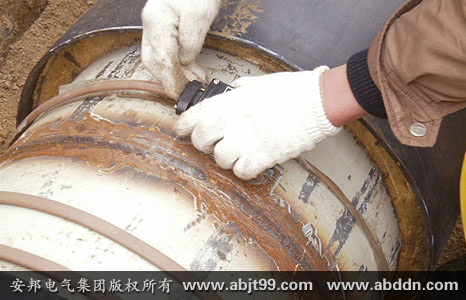 青島港石油管道電91看片看淫黄大片保溫工程(圖6)